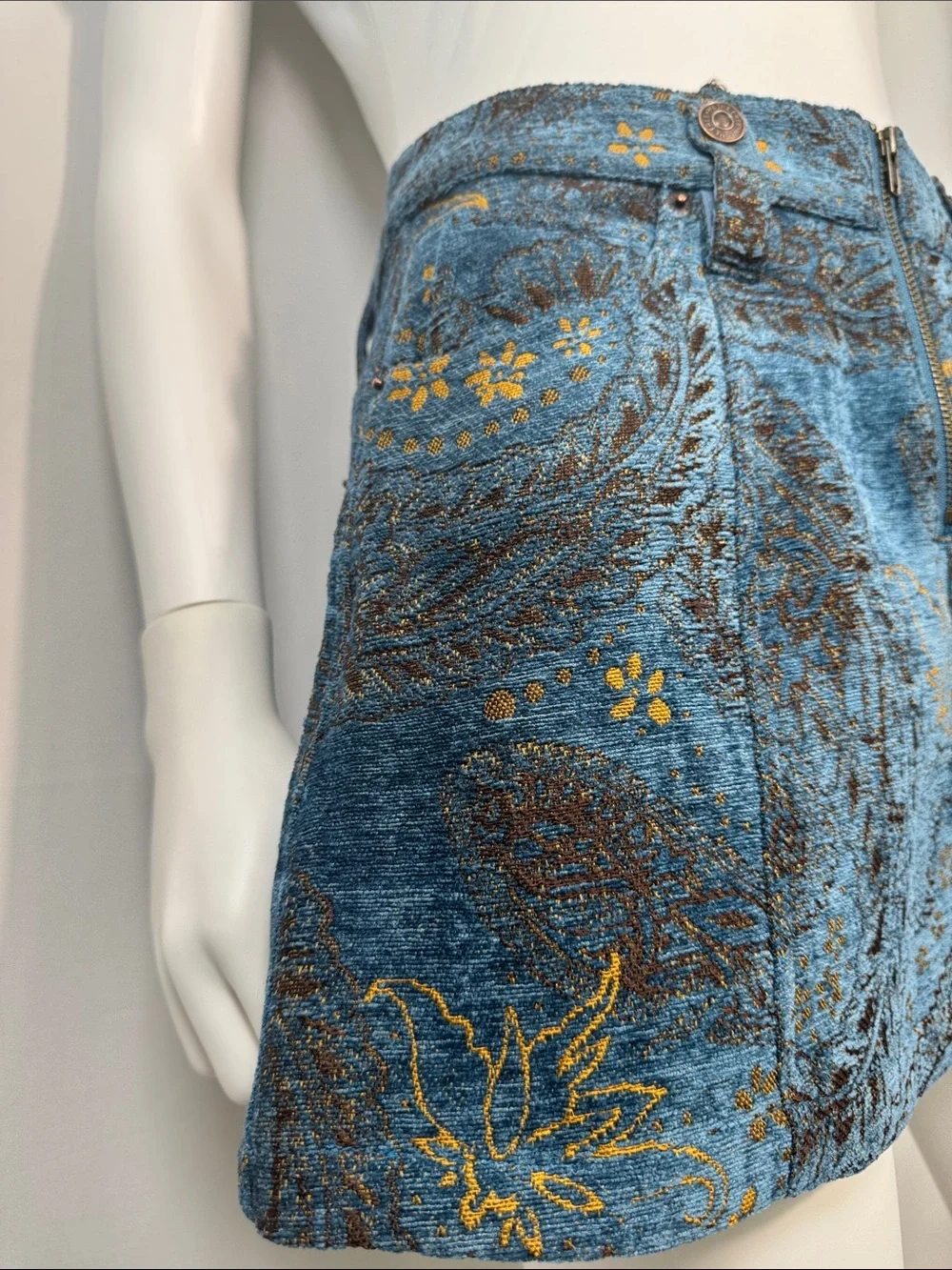 Free People Micah Mini Skirt Blue Jacquard Chenille Brocade Size 2 NWT - Picture 8 of 14